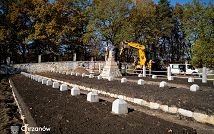 DSC01042 (Custom).jpg