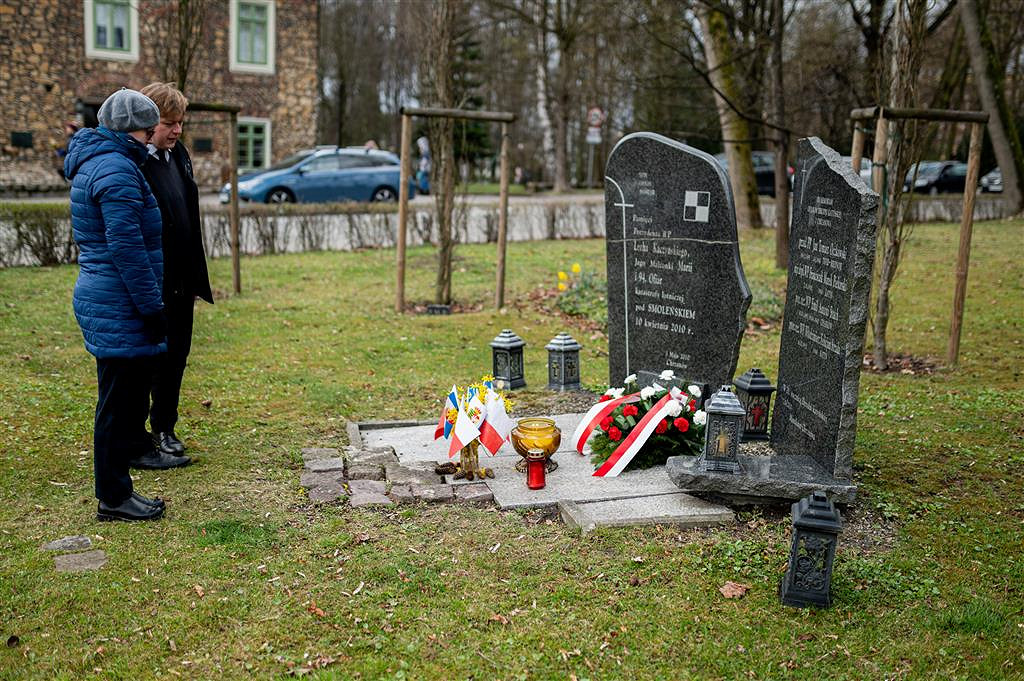 CAR_2875 (Large).jpg [189.43 KB]